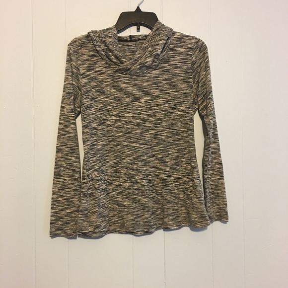 Columbia Tops - Columbia brand hooded long sleeve top